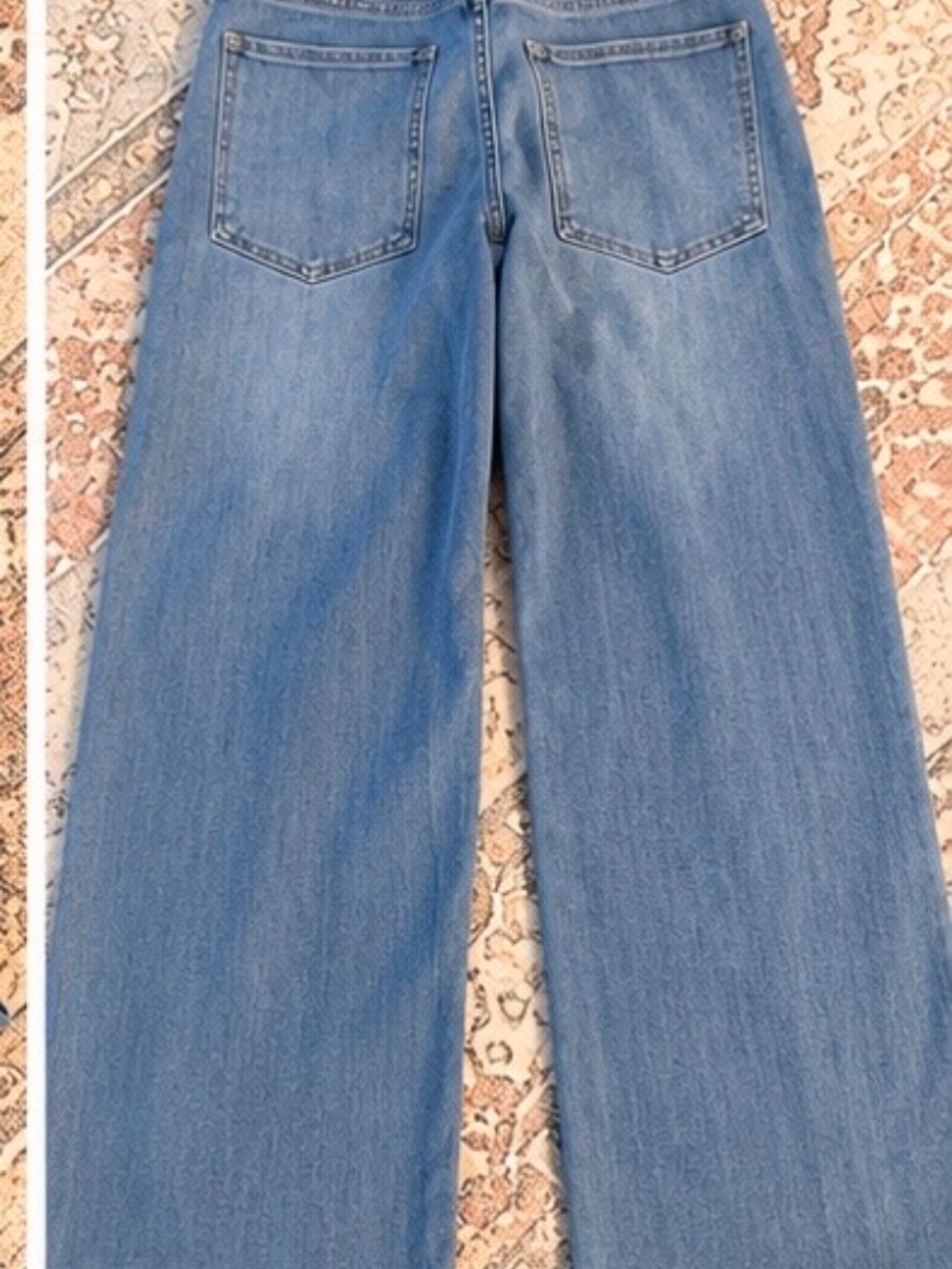 Flamingals Jeans - Picture 2 of 5